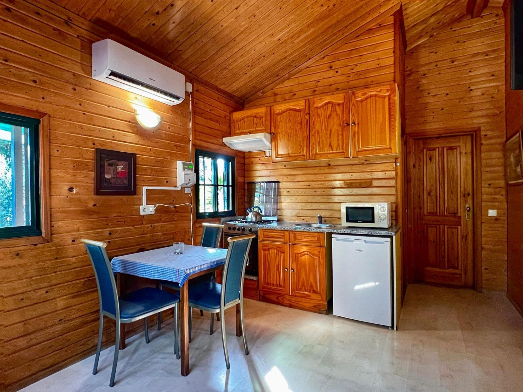 Redondo Lodges Junceira Ngoại thất bức ảnh